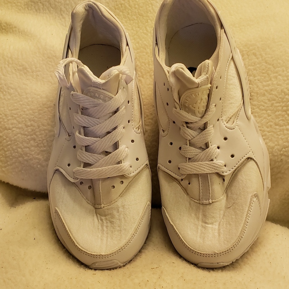 Nike Air Huarache - Women's Shoes White New size 7